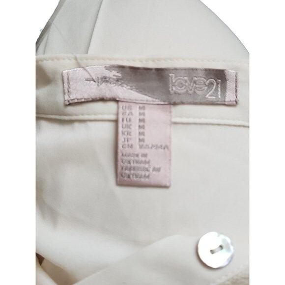 Love 21 Cream Sleeveless Blouse with Lace Overlay Tunic Length Size M NWT - Picture 6 of 7